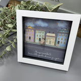 Midi Framed Pebble Art - Friends like you... make the world...