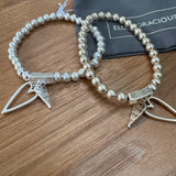 Eliza Gracious - Stretch bracelet with twin heart charms | 2 Colours