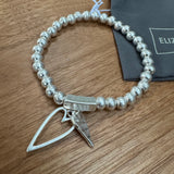 Eliza Gracious - Stretch bracelet with twin heart charms | 2 Colours