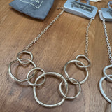 Eliza Gracious - Short Circle Links Necklace on chain | 2 colours