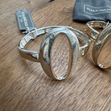Eliza Gracious - Oval fronted Expanding Bangle | Pale Gold