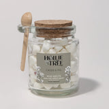 Hollie Tree Luxury Melting Pots Wax Melts (upto 300 hours burn time) 
Fragrance Cassis & Fig - Hawthorn berries & Goji berries
Turning your home into a place where scents & memories come together