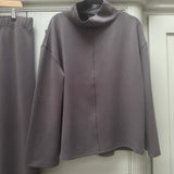 Luxe Jersey Funnel Neck Sweatshirt 
Everyday smart, comfort & easy wearing outfit
Colour - Mocha