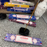 Satya most famous incense brands in the world - Hand rolled in India
15g Box of Satya of Incense Sticks
Approx 20cm in length and 10-12 sticks per box
Fragrance - Lavender