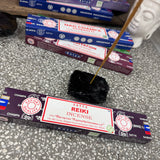 Satya most famous incense brands in the world - Hand rolled in India
15g Box of Satya of Incense Sticks
Approx 20cm in length and 10-12 sticks per box
Fragrance - Reiki