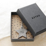 Kutuu Star Shaped metal keyring - you're a star