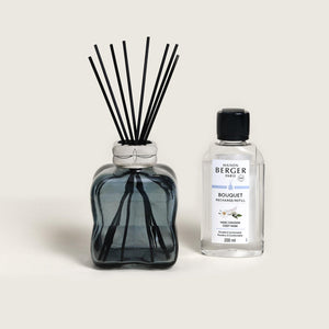 Maison Berger&nbsp;Scented Bouquet
Blue Cosy Diffuser with 200ml Cosy Musk fragrance&nbsp;