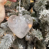 Special heart shaped Glass Bauble 10cm filled with soft white feathers
Quote - Baby's 1st Christmas&nbsp;