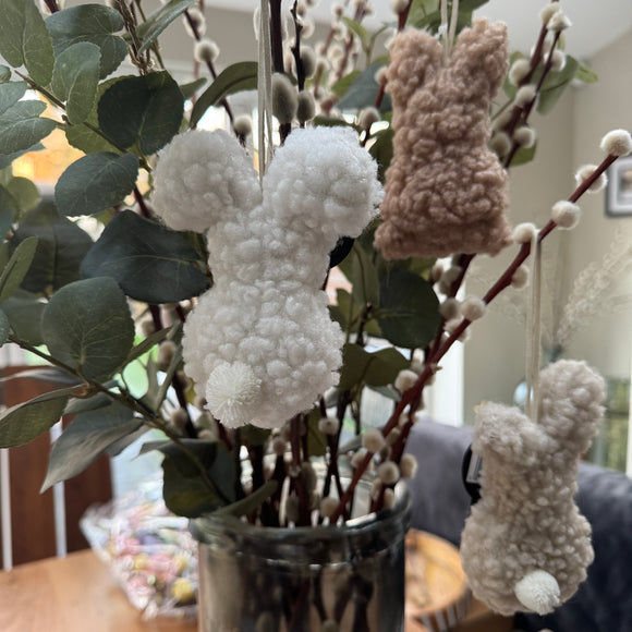 Easter Hanging Sherpa Bunnies 12cm - 3 colours
Brown, Beige & Cream/White