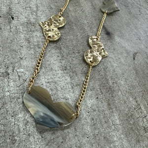 Eliza Gracious - Resin & Metal Heart Link Necklace | 2 colours