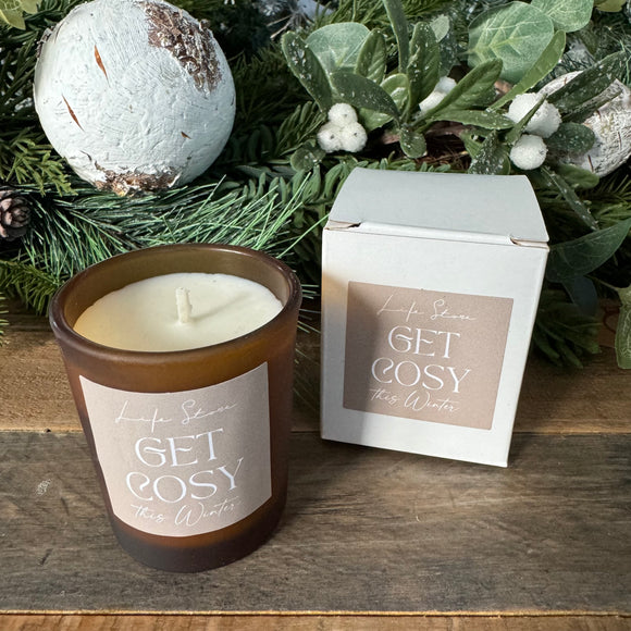 100% Plant Wax hand poured in the UK with sustainable ingredients for the Life Store
9cl Votive Glass filled candle with upto 30 hours of burn time.


Cosy autumnal & winter fragranced candle
Get Cosy with a spiced apple fragrance 