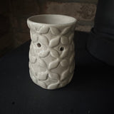 Ceramic Wax Burner with leaf pattern - 2 colours