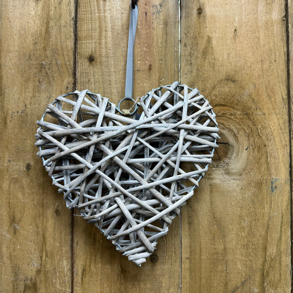Small Greywashed Willow Hanging Heart 25cm