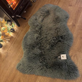 Hanlin - Pure New Wool Genuine Sheepskin
Premium Large Rug Colour - Grey&nbsp; +95cm