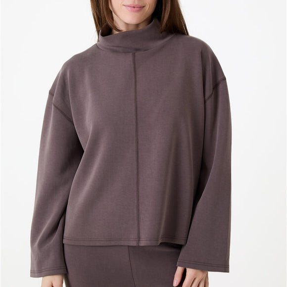 Luxe Jersey Funnel Neck Sweatshirt 
Everyday smart, comfort & easy wearing outfit
Colour - Mocha