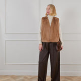 Chalk - Immy Caramel Flat fur Gilet