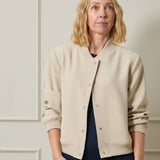 Chalk - Tina smart bomber-style Jacket with relaxed fit.&nbsp;
Colour - Stone