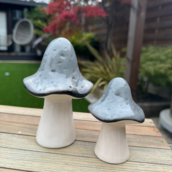 Grey Mushroom Ceramic Reactive Glazed Decorations 
Pointed style mushroom in size Small H9cm & Large H13.5cm