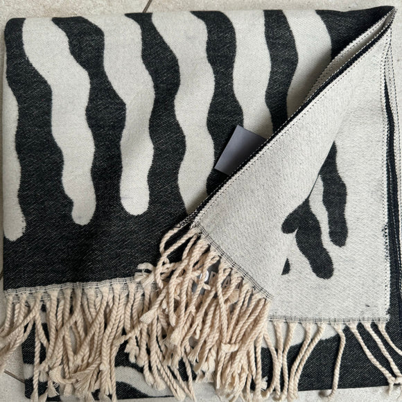 Tree Jacquard Doubleface Scarf - Black