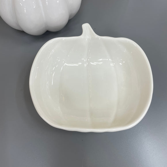 White Ceramic Pumpkin Dish 13 x 12.5cm