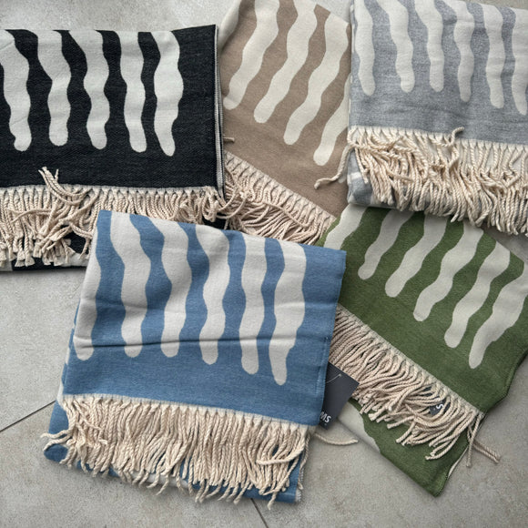 Doubleface reversible Pashmina Scarf with fringed edges 190x62cm  Wavy Tree pattern with colours reversed & available in 5 colours;