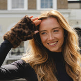 Accessories by Park Lane
Designer inspired quality plush Faux Fur Fingerless Gloves&nbsp;
Colour - Leopard&nbsp;
GL10