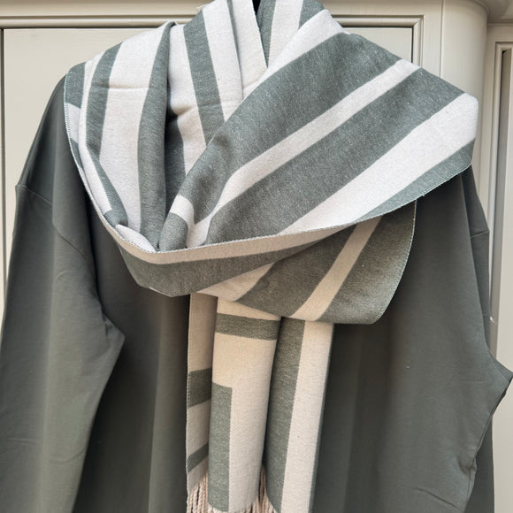 Right Angles Jacquard Doubleface Scarf - Khaki