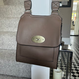 Faux Leather Slim Body Bag H28cm
Colour - Mocha&nbsp;