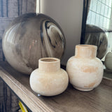 Neutral soft tone Marbled effect Glazed Small Ceramic Vases&nbsp;&nbsp;
Available in two sizes; Small H11cm &amp; Large H13cm&nbsp;