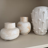 Neutral soft tone Marbled effect Glazed Small Ceramic Vases&nbsp;&nbsp;
Available in two sizes; Small H11cm &amp; Large H13cm&nbsp;