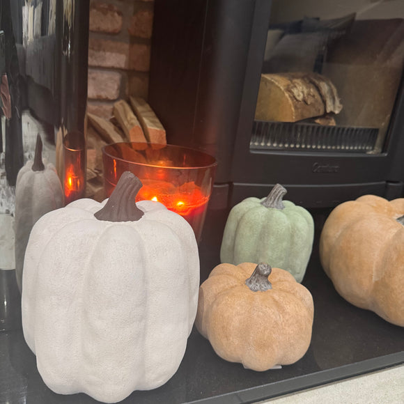 Ceramic Pumpkin - Wide Cotton White