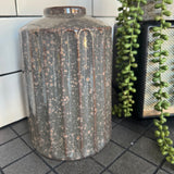 Grey gloss Ribbed stripe vases with a brown tone and speckled pattern all the way round
Available in Large H22cm&nbsp;