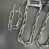 Eliza Gracious - Elongated Oval Chain Link Bracelet | 2 Colours