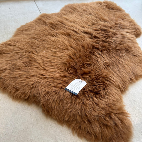 Hanlin Sheepskin Premium Large Rug - Fudge Brown