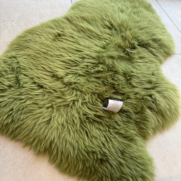 Hanlin - Pure New Wool Genuine Sheepskin
Premium Large Rug Colour - Dark Lime +95cm