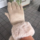 Faux Fur Quality Gloves - Linen