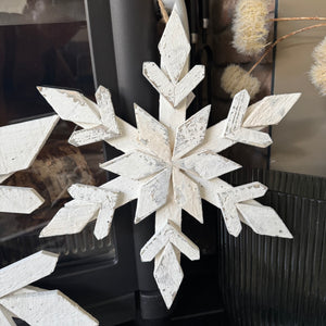 Hanging Whitewashed Wooden Snowflakes
Available in 2 sizes; Small 34.5cm &amp; Large 54.5cm