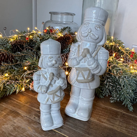 Christmas Ceramic Neutral Glazed with texture detailed Nutcracker playing the drums..
Available in 2 sizes - Small H15cm & Large H20.5cm 