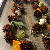Autumnal colourful Garland 120cm which includes pinecones, pumpkins, orange &amp; green foliage leaves...&nbsp;