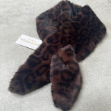 Accessories by Park Lane
Plush faux fur neck Scarf with a slit for looping through 90x11cm
Colour - Leopard&nbsp;