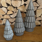 Rough Ceramic Tiered Tree with a little sparkle&nbsp;
Colour - Grey / Taupe&nbsp;
Available in 3 sizes; Small 20cm, Medium 28cm &amp; Large 37.5cm&nbsp;