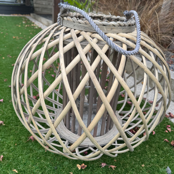 Large Wicker Round Lantern   *CLICK & COLLECT ONLY*
