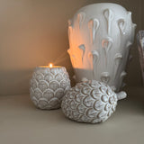 Off White rustic glazed Ceramic Pinecone T-light Holder 10cm