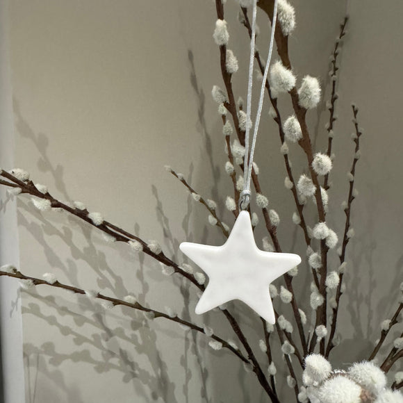 Chalk - Small white porcelain Star 5cm