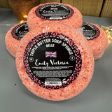 Emily Victoria Candles Collection - Soap Sponges.&nbsp;

Handmade triple butter soap sponges; fabulous for moisturising and nourishing your skin!
Fragrance - Belle (inspired by Lancome La Vie Est Belle)