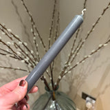 Bougie La Française Tapered Candle H20 x D2.2cm
Colour - Grey&nbsp;
Bougie La Française, Maison Bergers sister company.