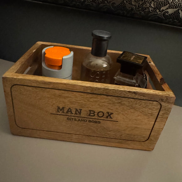 Wooden Open Box with two open handles
Engraved quote on the front with a border - Man Box Bits and Bobs
Dimensions - L20 x D13 x H9.5cm