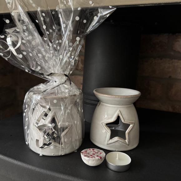 Gift Set - Ceramic Wax Burner with cut out Star & melt