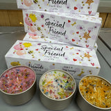 

Just Because 3 Lites Collection - 3 fragrances with sprinkles of glitter &amp; tiny gems for that pretty finishing touch..&nbsp;
Quotes on the colourful gift box with image of keys read;
For a Special Friend just for you
The friends we meet... make the journey special