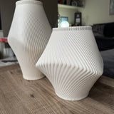 Beige terracotta earthy ribbed vases with a wave effect
Available in 2 sizes - Short H21cm &amp; Tall H31cm&nbsp;